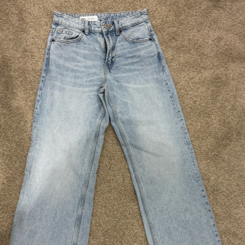 Zara Faded Blue Denim Jeans